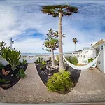 Villa La Maja Beachfront