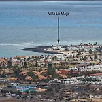 La Maja Beachfront Вилла Коральео