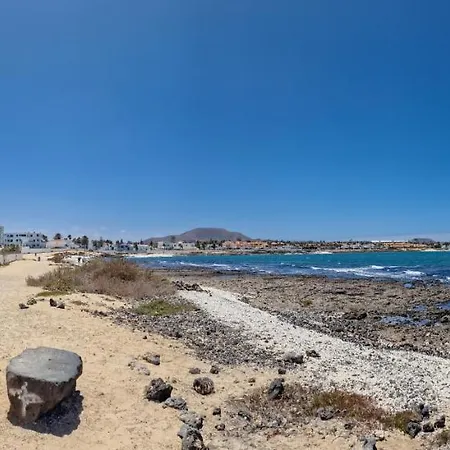 Villa La Maja Beachfront Corralejo