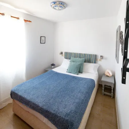 Villa La Maja Beachfront *