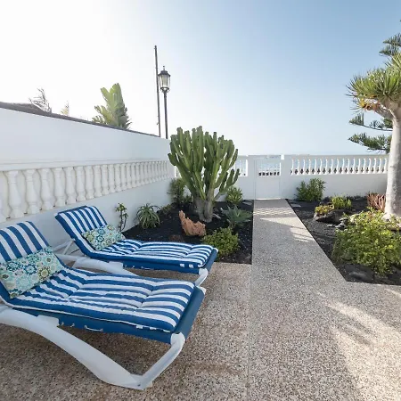 Villa La Maja Beachfront Corralejo