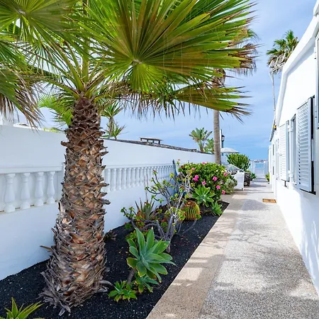 La Maja Beachfront * 코라레호
